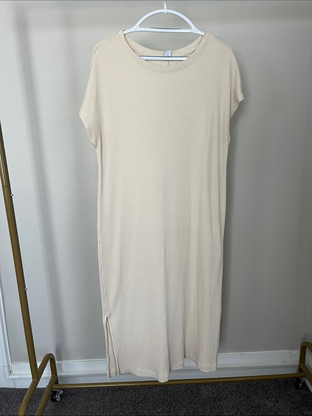 Old Navy Cream Ribbed Maxi Dress